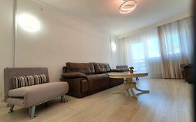 Central Downtown Unirii Apartment